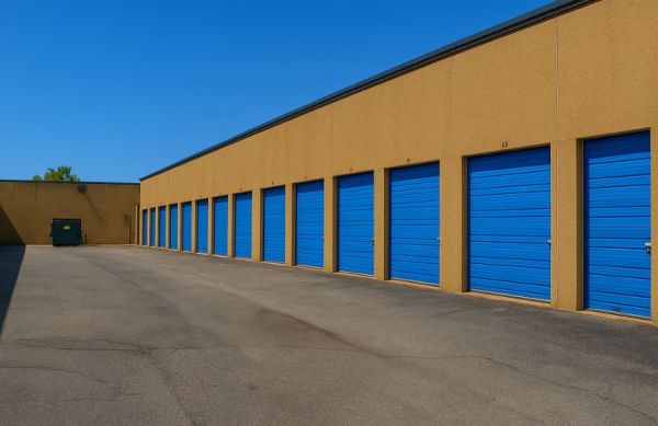Forward Storage - Memphis (Phone Reservations Only) - 5724 Shelby Oaks Drive