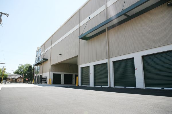 US Storage Centers - Millcreek - 3300 South - 1053 East 3300 South