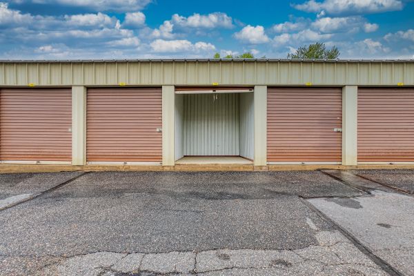 Nest Self Storage - Lafayette - 520 Aspen Ridge Drive