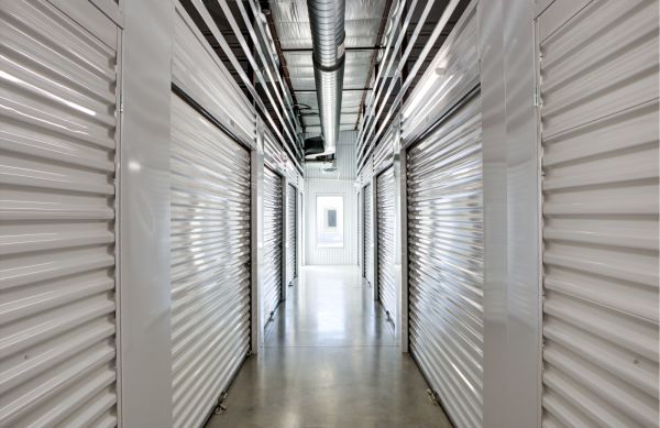 Storage King USA - 102 - Seguin, TX - 1842 I-10 - 1842 Interstate 10