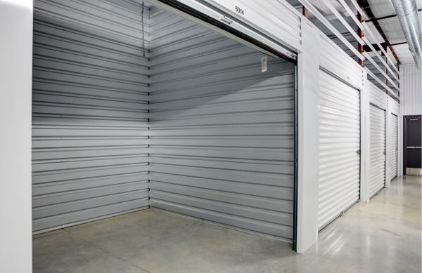 Storage King USA - 102 - Seguin, TX - 1842 I-10 - 1842 Interstate 10