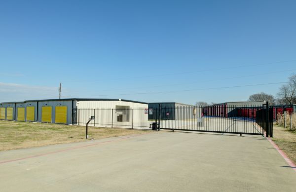 Storage King USA - 134 - Argyle, TX - Fort Worth Drive - 7433 Fort Worth Drive