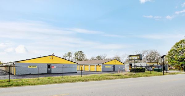 Storage King USA - 157 - Baytown ,TX. - Cedar Bayou - 1411 West Cedar Bayou Lynchburg Road