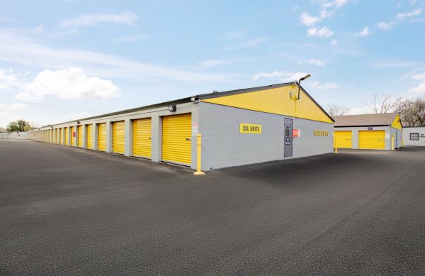 Storage King USA - 157 - Baytown ,TX. - Cedar Bayou - 1411 West Cedar Bayou Lynchburg Road