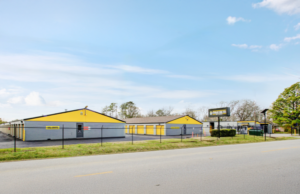 Storage King USA - 157 - Baytown ,TX. - Cedar Bayou - 1411 West Cedar Bayou Lynchburg Road