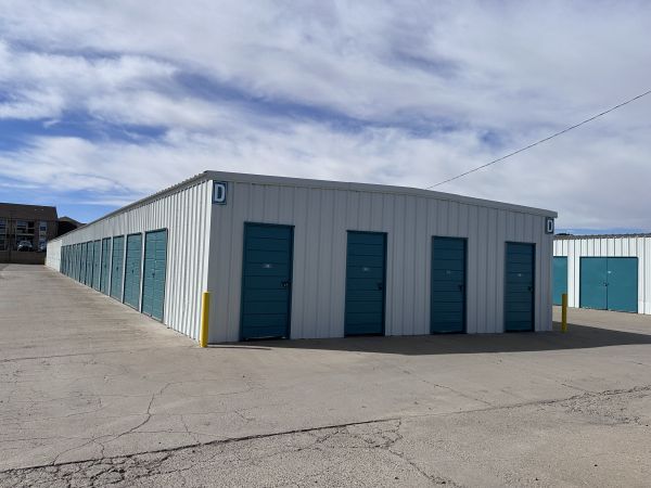 Storology Storage - Hobbs St - 1202 West Hobbs Street