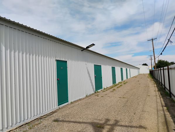 Storology Storage - Country Club - 104 East Country Club Road