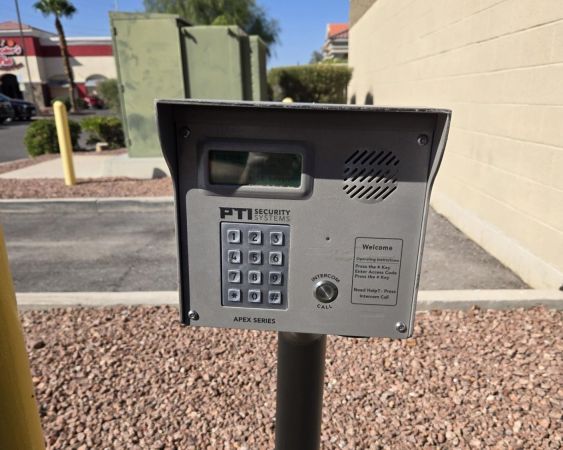 Extra Space Storage - 2252 - Las Vegas - 6240 S Rainbow Blvd - 6240 South Rainbow Boulevard