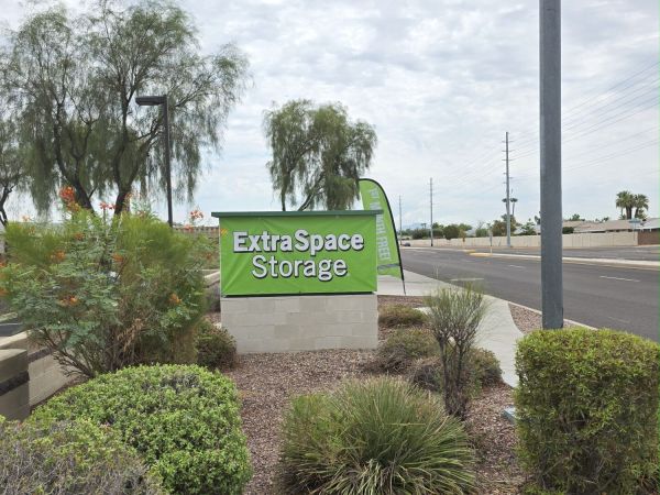 Extra Space Storage - 6785 - Peoria - N 99th Ave - 10461 North 99th Avenue