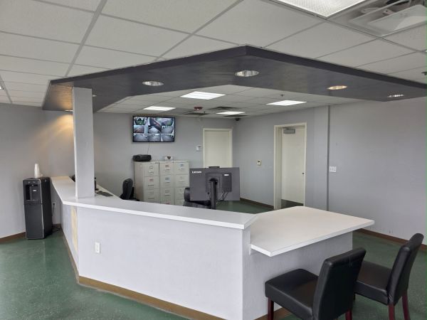 Extra Space Storage - 6785 - Peoria - N 99th Ave - 10461 North 99th Avenue