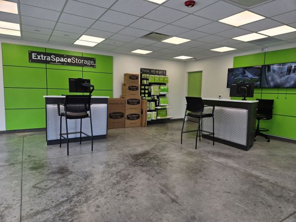 Extra Space Storage - 6286 - Davenport - Hart Rd - 110 Hart Road
