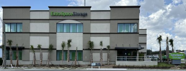 Extra Space Storage - 6755 - Tampa - E Busch Blvd - 4848 East Busch Boulevard