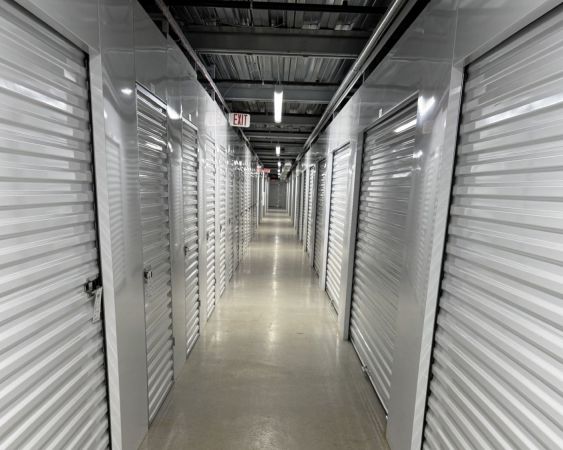 Extra Space Storage - 6755 - Tampa - E Busch Blvd - 4848 East Busch Boulevard