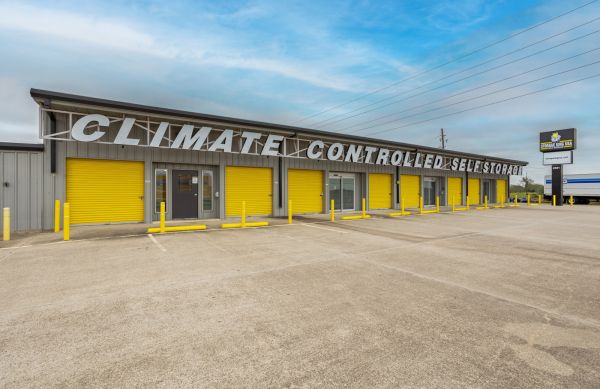 Storage King USA - 060 - Corpus Christi, TX - Rodd Field Rd - 2301 Rodd Field Road