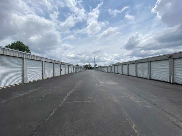 Storage King USA - 106 - Magnolia, TX - Egypt Lane - 33110 Egypt Lane