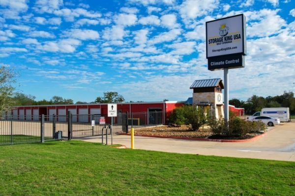 Storage King USA - 120 - College Station, TX - Wellborn Road - 15745 Farm to Market Road 2154