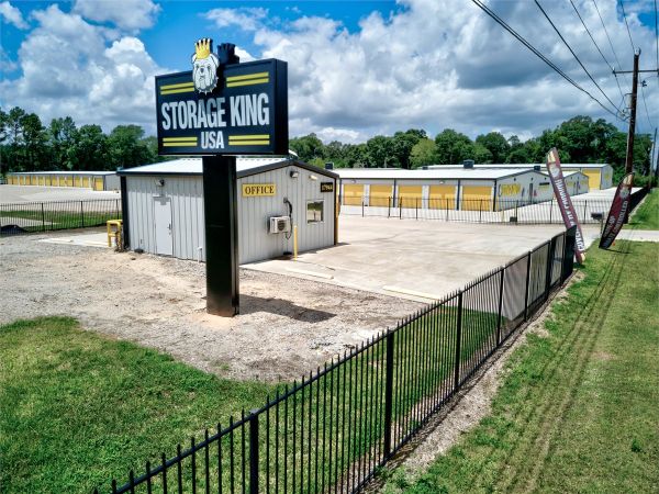 Storage King USA - 183 - Conroe, TX - Hwy 242 - 17944 Texas 242