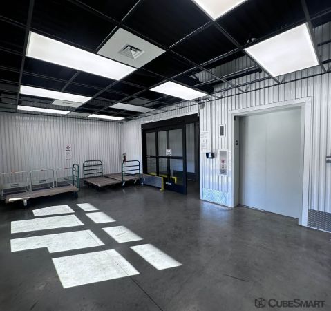 CubeSmart Self Storage - 301 Paris Avenue - LA - 301 Paris Avenue