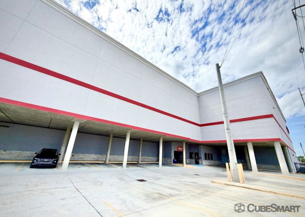 CubeSmart Self Storage - 301 Paris Avenue - LA - 301 Paris Avenue