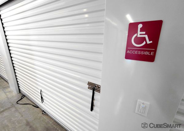 CubeSmart Self Storage - 423 Summit Boulevard - CO - 423 Summit Boulevard