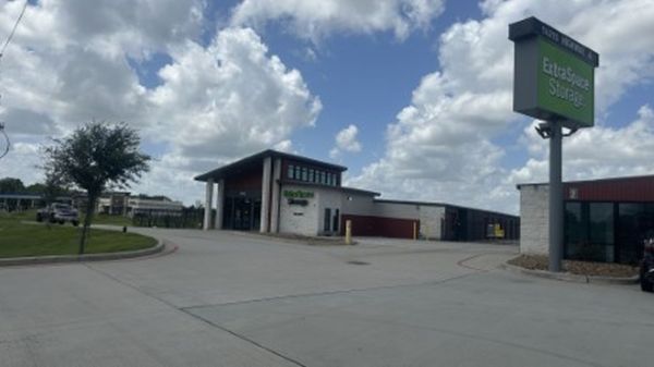 Extra Space Storage - 5061 - Rosharon - Hwy 6 - 14215 Highway 6