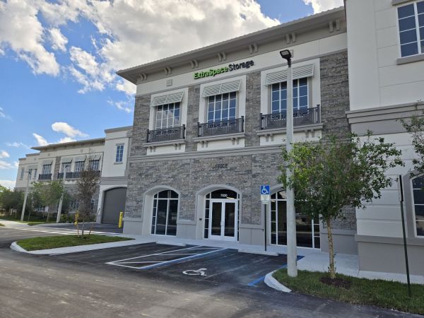 Extra Space Storage - 6753 - Parkland - Loxahatchee Rd - 7820 Loxahatchee Road