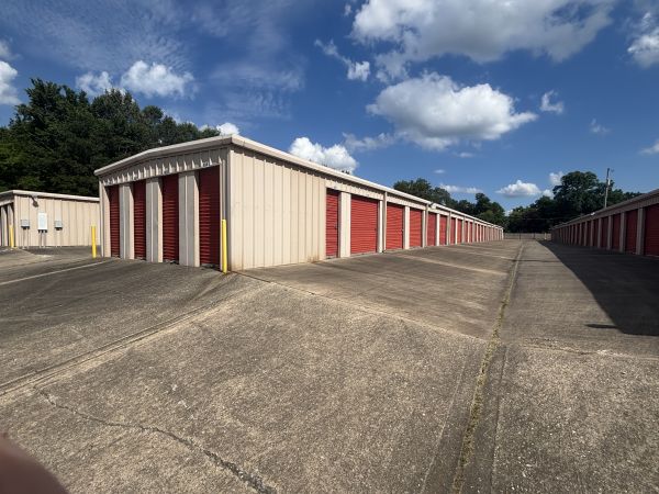 Storage Depot - Hope - 301 West Avenue G