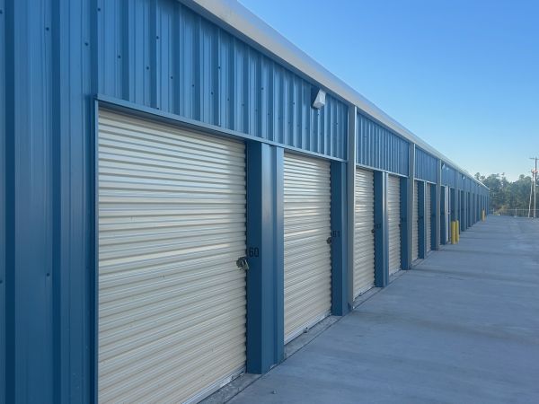 Mighty Oak Self Storage - 17 Percy Howard Road
