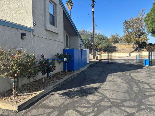 US Storage Centers - Montclair - 10625 Central Avenue