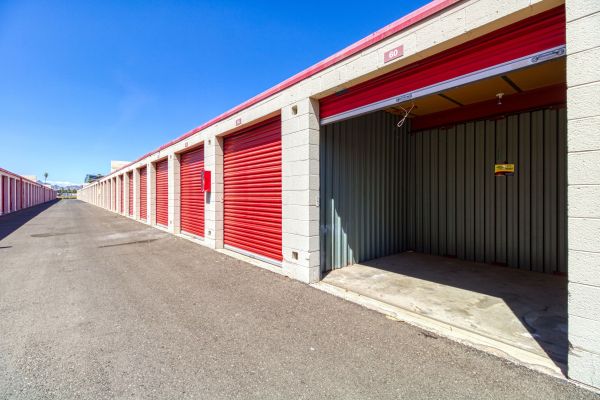 US Storage Centers - Phoenix - Washington - 3122 East Washington Street