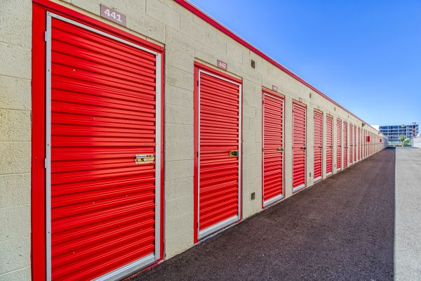 US Storage Centers - Phoenix - Washington - 3122 East Washington Street