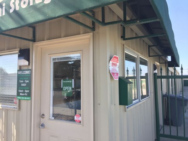 Purely Storage - Avenal - 5th Ave - 1004 South 5th Avenue