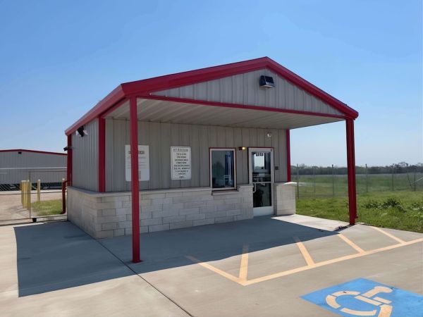 Anchor Storage - 6704 Mineral Wells Highway