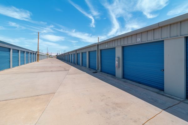 10 Federal Storage - Lexington Dr - 5823 Lexington Drive