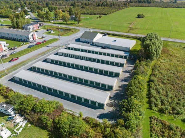 Watertown Storage Solution - NY-37 - 24561 New York 37