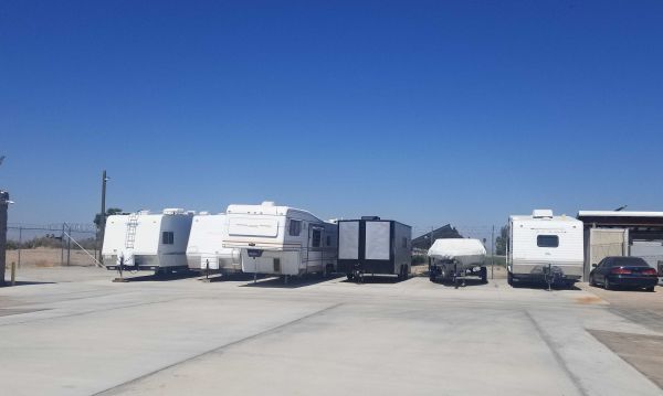 Purely Storage - Blythe - S Carlton - 225 South Carlton Avenue
