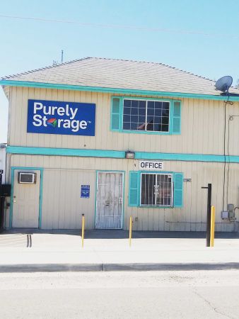 Purely Storage - Madera - Ave 17 1/2 - 25962 Avenue 17 1/2