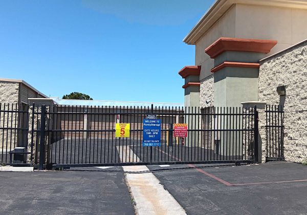 Purely Storage - Victorville - Mojave Dr - 15262 Mojave Drive