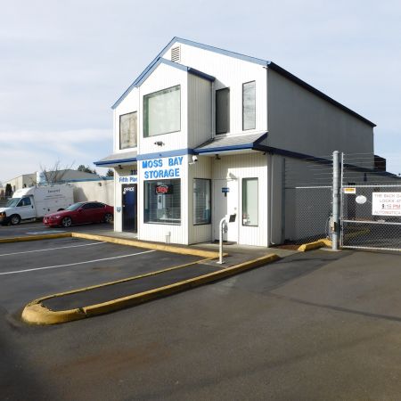 Moss Bay Self Storage - 333 5th Place South