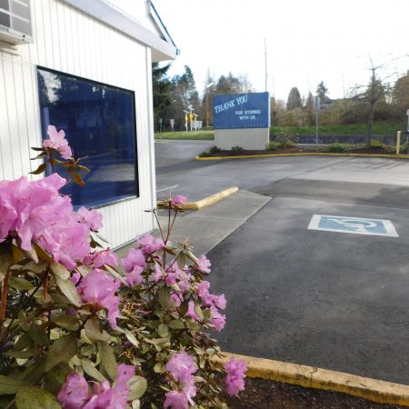 Moss Bay Self Storage - 333 5th Place South