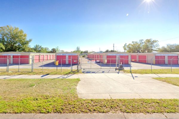 All About Storage - Auburndale - 116 East Bridgers Avenue