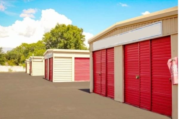 All About Storage - Auburndale - 116 East Bridgers Avenue