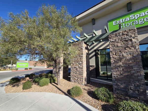 Extra Space Storage - 2259 - Las Vegas - 6630 S Fort Apache Rd - 6630 South Fort Apache Road