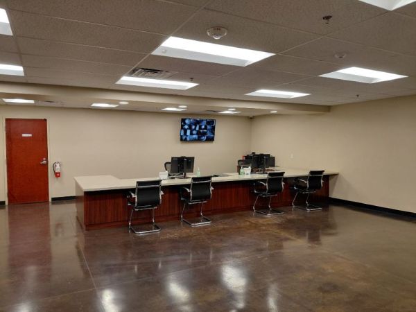 Extra Space Storage - 2262 - Henderson - E Sunset Rd - 655 East Sunset Road