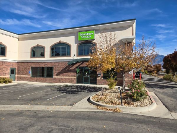 Extra Space Storage - 2272 - South Jordan - S Redwood Rd - 11297 South Redwood Road