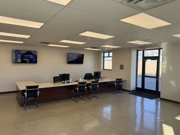 Extra Space Storage - 2273 - Riverton - S Redwood Rd - 13658 South Redwood Road