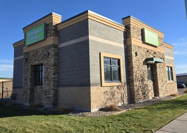 Extra Space Storage - 2269 - Riverton - W 12600 S - 4425 West 12600 South