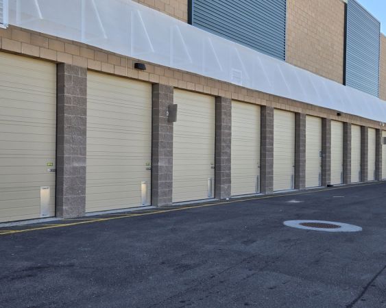 Extra Space Storage - 2254 - Phoenix - W Southern Ave - 1706 West Southern Avenue