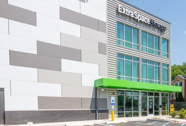Extra Space Storage - 6542 - Upper Saddle River - 100 Route 17 - 100 New Jersey 17