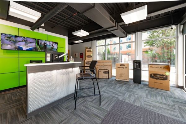 Extra Space Storage - 6542 - Upper Saddle River - 100 Route 17 - 100 New Jersey 17